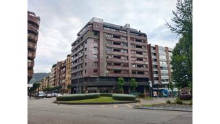 Local Comercial en Calle conde de toreno 17