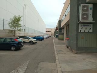 Industrial building in Calle de la resina 35 u