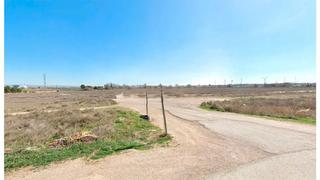 Terreno residencial en Barrio Cartuja Baja 1