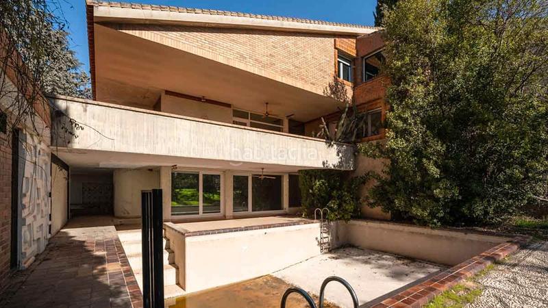 Foto 1a8aa723-6d83-4eeb-9451-964ca3984fcf. Chalet en calle tramontana 26a en Albolote