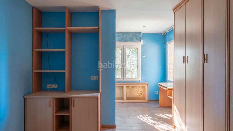 Foto 1c3c8c88-b2b3-4283-8b1a-1223295cbd89. Chalet en calle tramontana 26a en Albolote