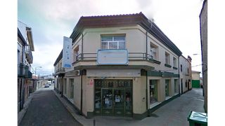 Local Comercial a Calle honda 10