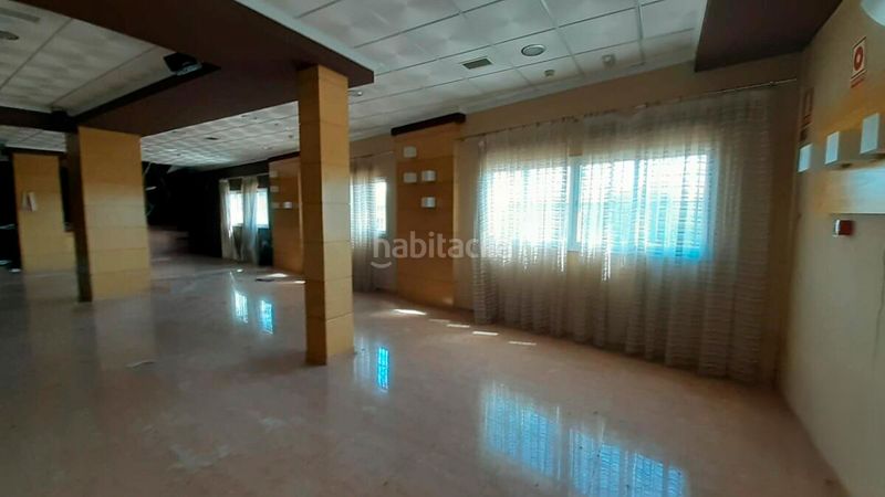 Foto a5d03736-4360-461d-a368-40bacfa5339f. Edificio in Guarromán