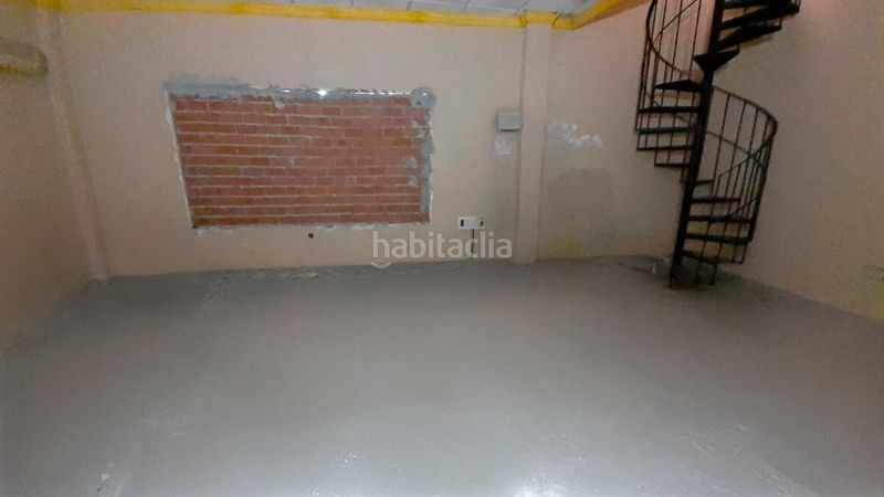 Foto f250b006-ae5e-493c-b0e0-4e05d0a94027. Edificio in Guarromán