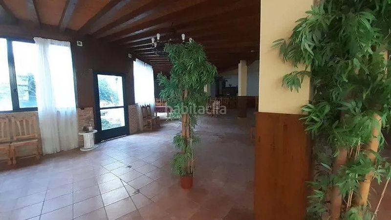 Foto 97c72117-8c93-492c-8565-b11b1641268a. Edificio en Torres