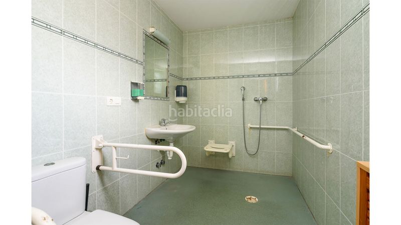 Foto 33e47c22-4400-473f-91e8-fed0f5e44601. Edifici a Proaza