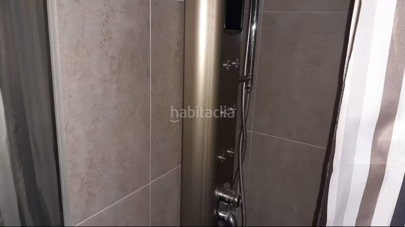 Foto d6443ffe-c644-49ff-a4db-2a804694c241. Edifici a calle sevilla 60 a Bailén