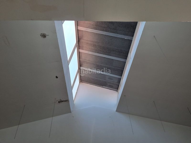 Foto cfb4c5a9-4ae7-4e4b-80a6-75e1d95a91e0. Nau industrial a Cabrerizos