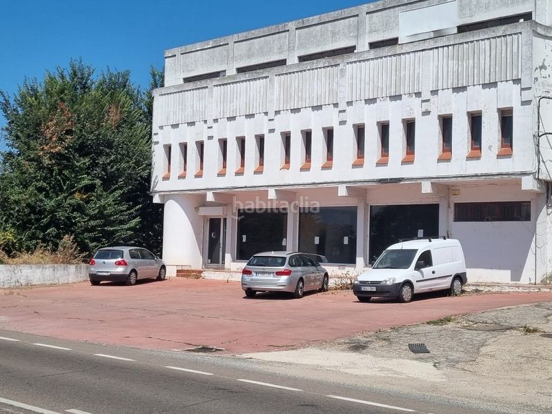 Foto d1d43412-afef-48cf-b880-82f5d8cde652. Nau industrial a Cabrerizos