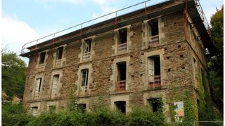 Edifici a Lugar a ferreria 3
