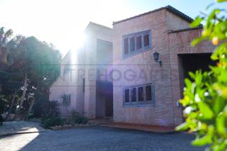 Chalet in Corral Nou-Montros-Estepar. Chalet independiente a la venta en náquera  zona