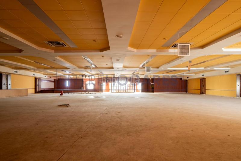 Foto 10a6ea01-50aa-48f9-ba18-6fb087386168. Business premise in Picassent