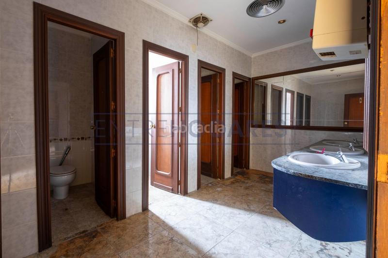 Foto 7482702c-44a4-4011-aae9-9bdd2271cf38. Business premise in Picassent