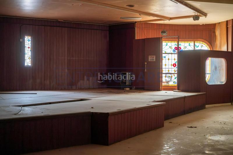 Foto e29eecec-0fe8-4934-835e-49e03fdf2e99. Business premise in Picassent