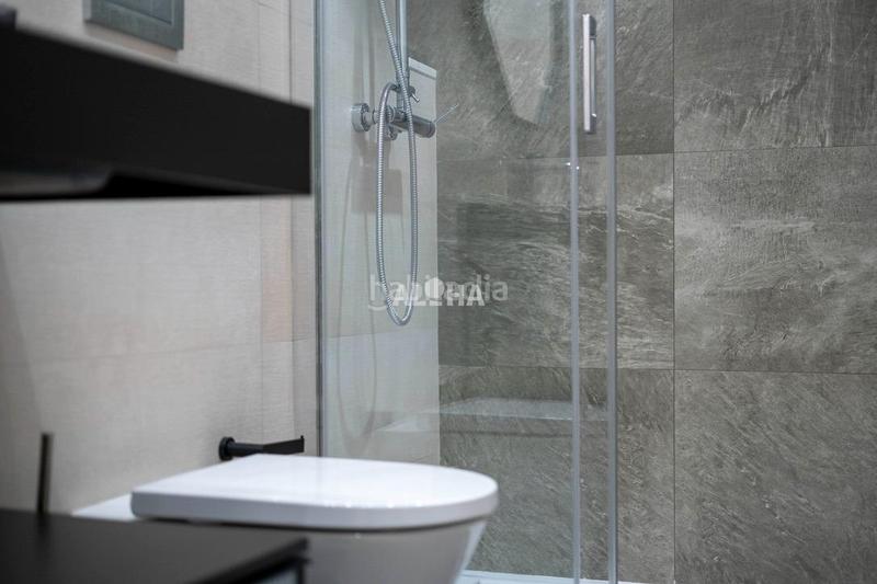 Foto 3aa48926-6fe9-44d2-af6d-a99504d34416. Rent apartment with heating in Sant Francesc Valencia