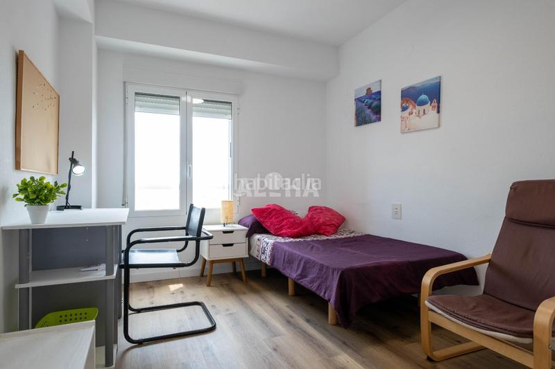 Foto 364afcbf-59a1-4ce5-8e88-7dbc7471724b. Rent apartment in Moncada