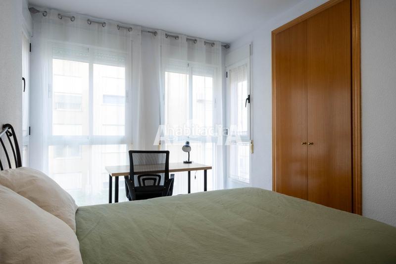 Foto 21c22c38-1fe9-4f3e-a12a-b5b50b67c9be. Rent apartment in Moncada