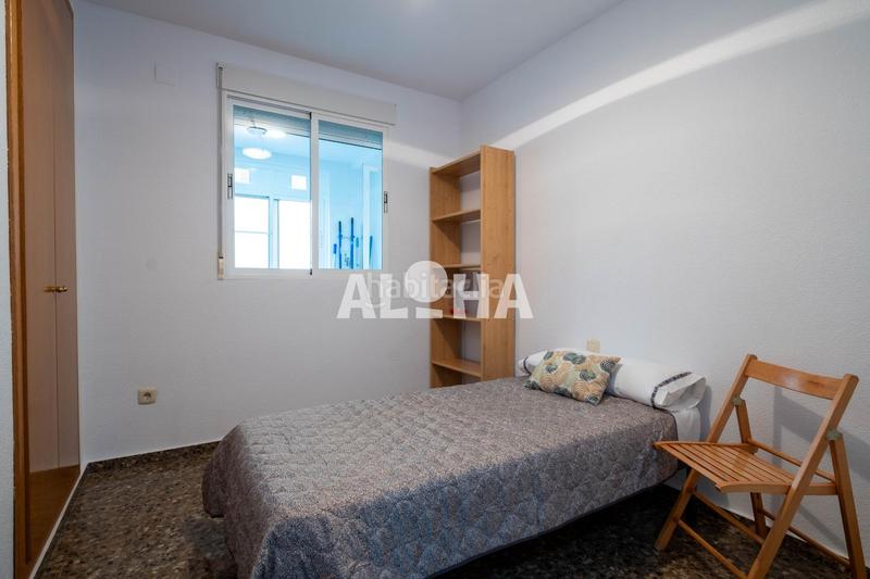 Foto 51c194ee-35e3-49a0-be78-cea1abcd28e4. Rent apartment in Moncada