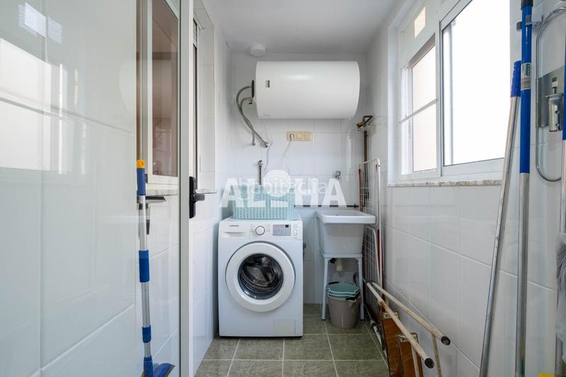 Foto f4274b17-bf98-4e2f-9e25-2f6d9cadb767. Rent apartment in Moncada