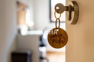 Rent Apartment  Calle cavallers. Habitación en la residencia pura vida disponible a partir del 1