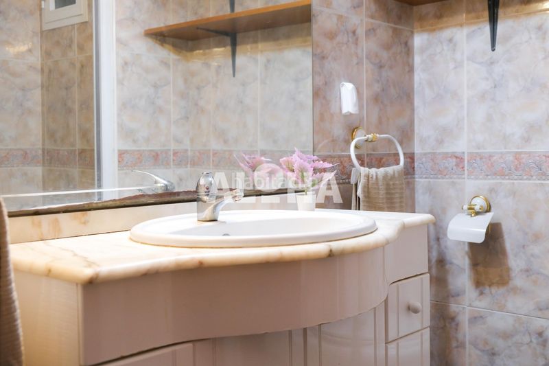 Foto fd65b681-a5e3-4fd0-a7a2-b8ff1ae56079. Rent flat in Moncada