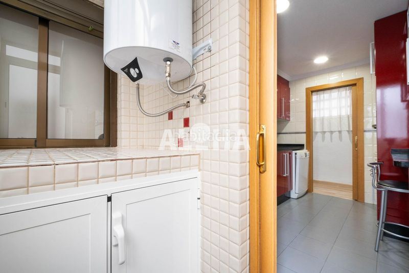 Foto 73cf0446-ee6c-4b6f-8b3f-437c65a510bb. Location appartement dans Moncada