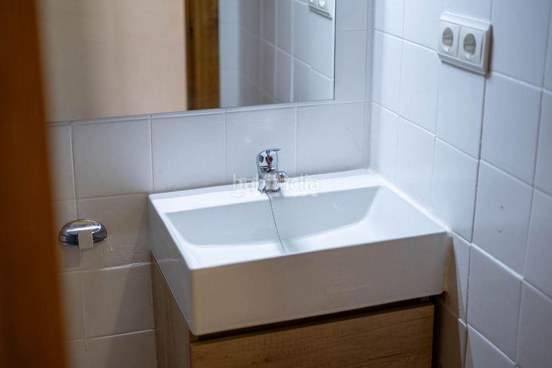 Foto 4d4eb0c7-f4f3-4f9e-ade6-013e0887391b. Rent flat with heating in Gran Via Valencia