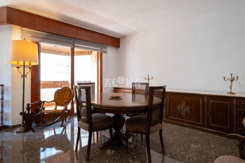 Foto b09d2bc3-059d-44c5-816d-6b11e3ab5a10. Rent flat with heating in Gran Via Valencia