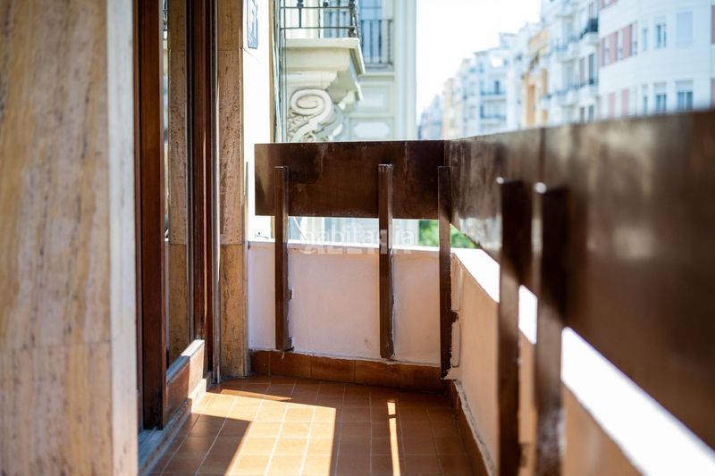 Foto b3f9267e-d38e-40a6-91d8-305a11da1653. Rent flat with heating in Gran Via Valencia