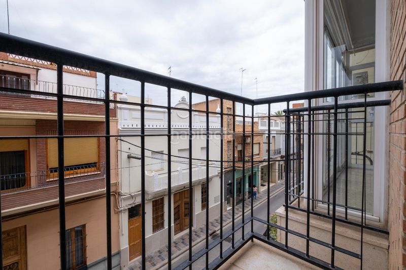 Foto b2d1951e-c7a1-4274-b803-0b91f6e7b771. Miete appartement in Moncada