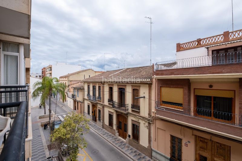 Foto c7b4fb2e-5f82-419f-8768-5ada0abf2a5b. Miete appartement in Moncada