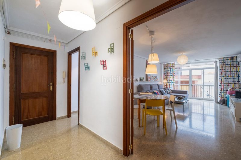 Foto c81d37fd-611d-4c06-9db5-c386a1194e76. Miete appartement in Moncada