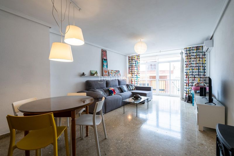 Foto ec7ecb45-f9db-49a8-98be-39d952e93a58. Miete appartement in Moncada