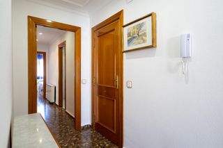 Rent Penthouse in Moncada. Alquler para estudiantes universitarios en moncada.  disponible