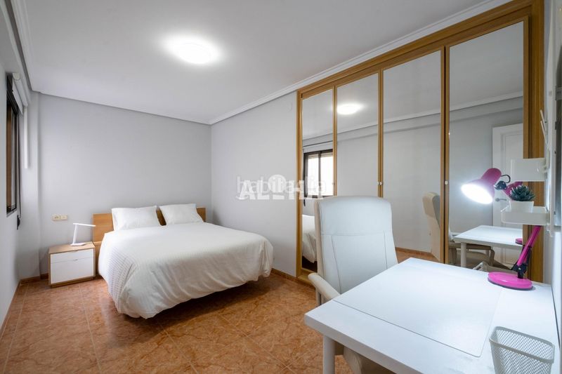 Foto 0513957c-bdae-4bf9-b638-948841b8de6e. Lloguer apartament a Moncada