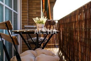Rent Flat  Calle arcipreste vila. Alquiler para estudiantes en moncada. disponible a partir del 12