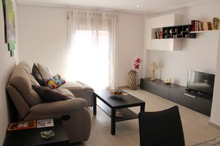 Rent Apartment in Alfara del Patriarca. Alquiler para estudiantes en alfara del patriarca disponible des