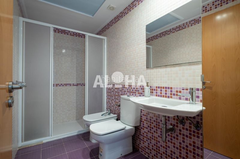 Foto 35bd725c-475a-4e88-8203-71f9d61921d2. Lloguer apartament amb calefacció a Moncada