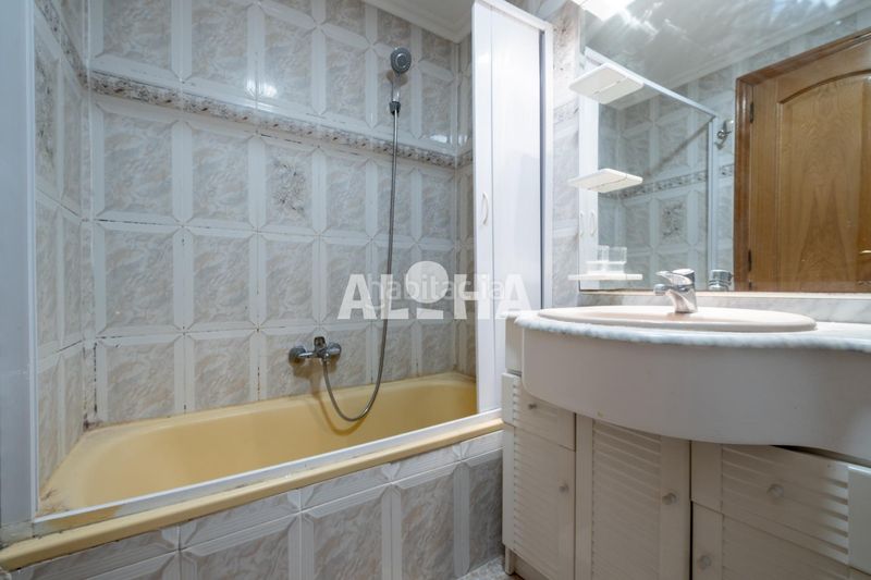 Foto 7700bcaa-e087-43b8-b15f-95f8e7e18776. Lloguer apartament a Moncada