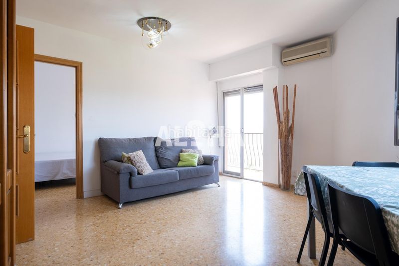 Foto 7e4d70c8-17a7-4607-a950-c09f159de81c. Lloguer apartament a Moncada
