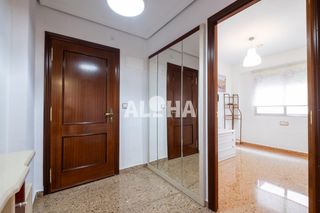 Miete Etagenwohnung in Moncada. Alquiler moncada para estudiantes