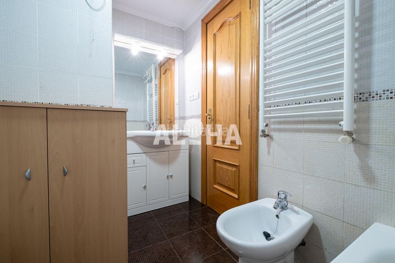 Foto bdb91259-ae37-4b89-9bac-c0a8c0b504c8. Miete appartement in Moncada