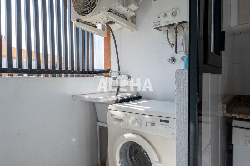 Foto 50f19a64-9bcd-46d3-9714-a176b297d69b. Location appartement avec parking piscine dans Moncada