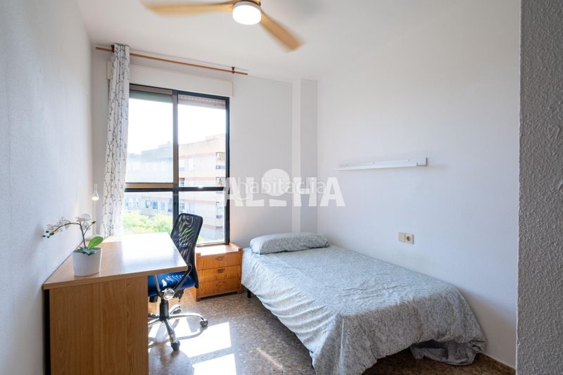 Foto c6583ac5-1ea1-40fc-bfff-8a1112b22583. Location appartement avec parking piscine dans Moncada