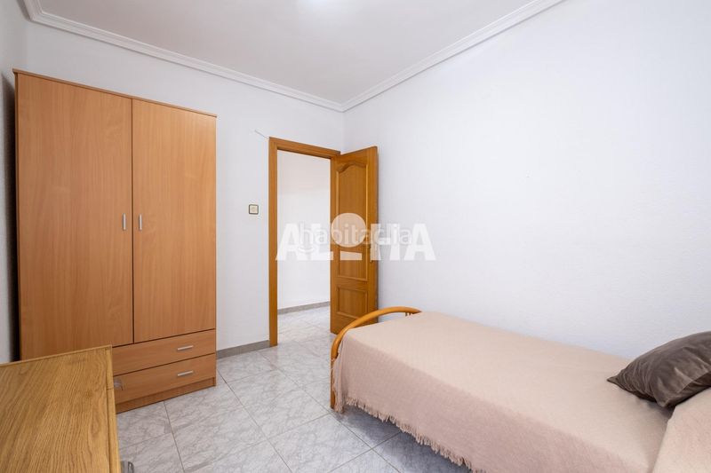 Foto 5e8b1cbe-827a-42ab-8827-902048abd06f. Lloguer pis a Moncada