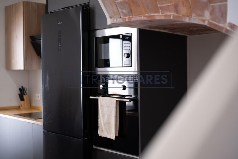 Foto bcdea012-8229-4099-8228-59fbb0763a3e. Casa amb calefacció a Moncada