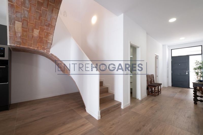 Foto ecf36517-89f0-4e7a-a46d-c1a744329487. Casa amb calefacció a Moncada