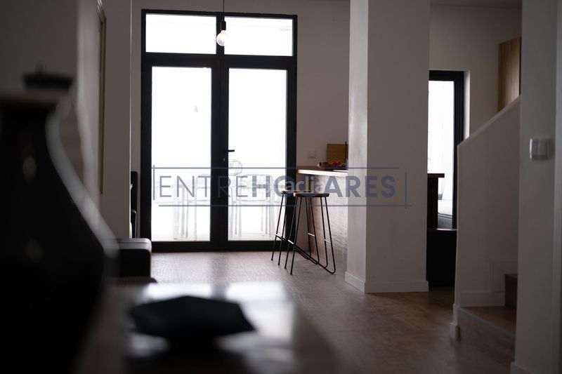 Foto f9be108a-21ad-48b2-b2de-700cf75a0243. Casa amb calefacció a Moncada