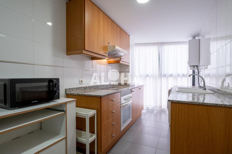 Foto 311698bd-9877-41b4-90e9-76e9b6e2353c. Lloguer apartament amb aparcament a Moncada