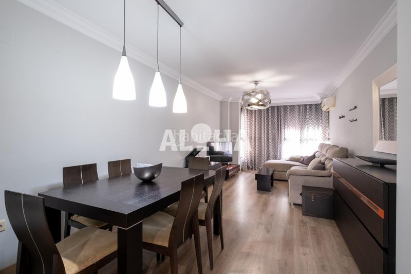 Foto b1c39bc9-0971-409f-83fc-77ee48cc1364. Location appartement avec piscine dans Moncada